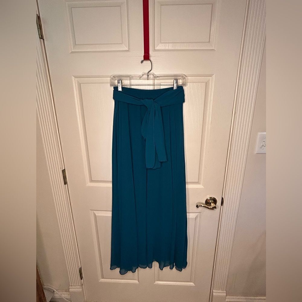 Melansay maxi skirt 
